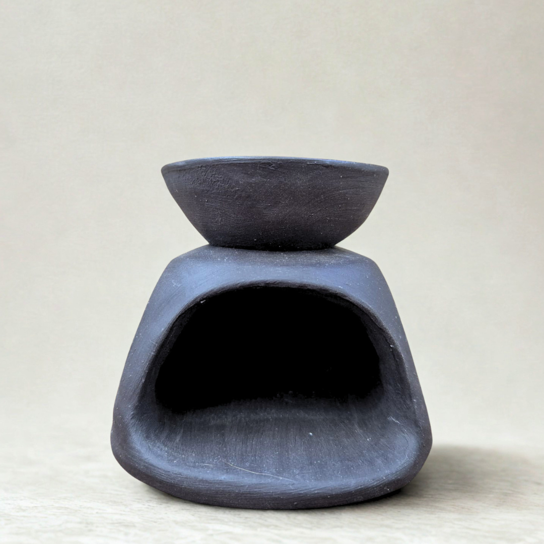 'Yin Oil Burner | Onyx' by Sultry Ceramics