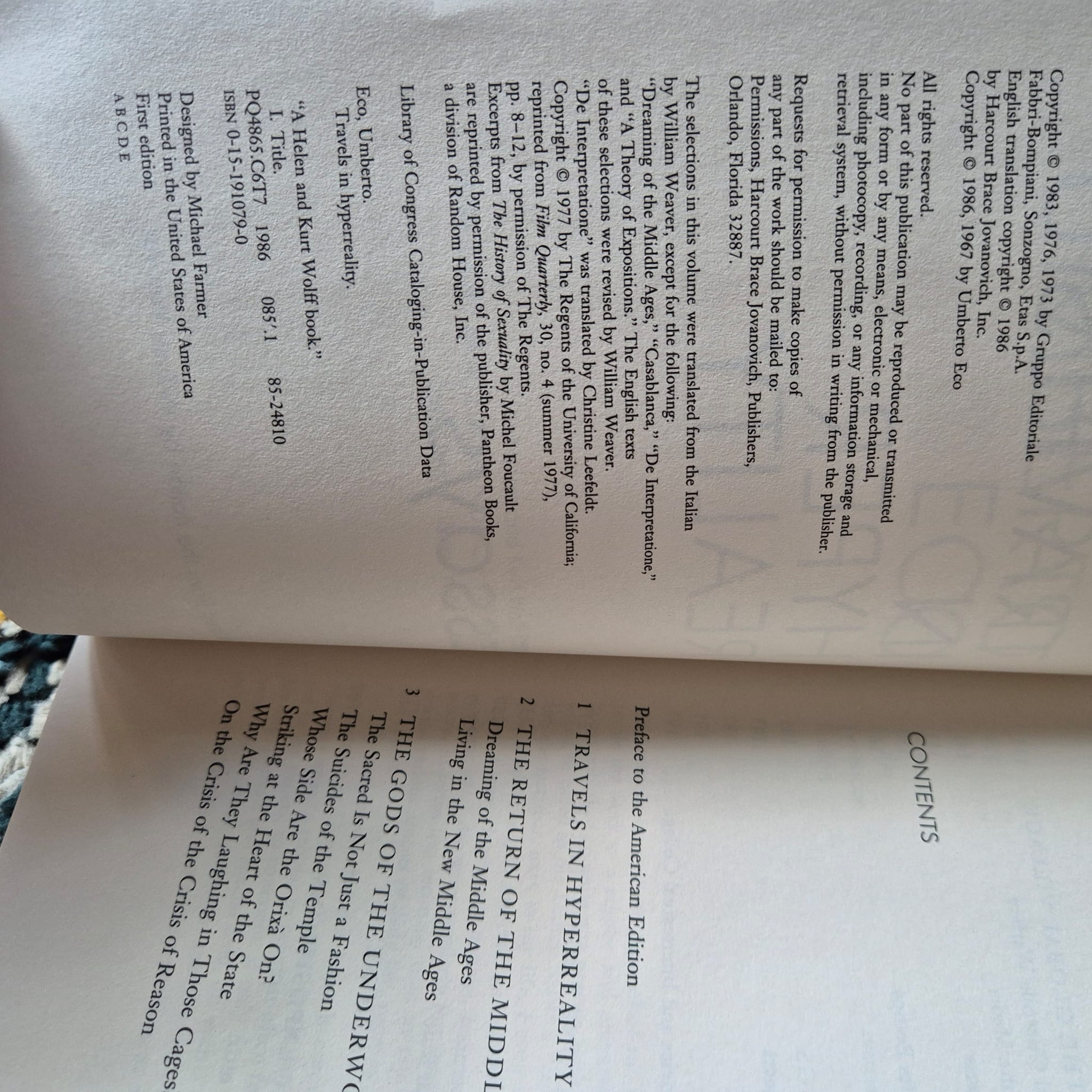 'Travels in Hyper-Reality' by Umberto Eco