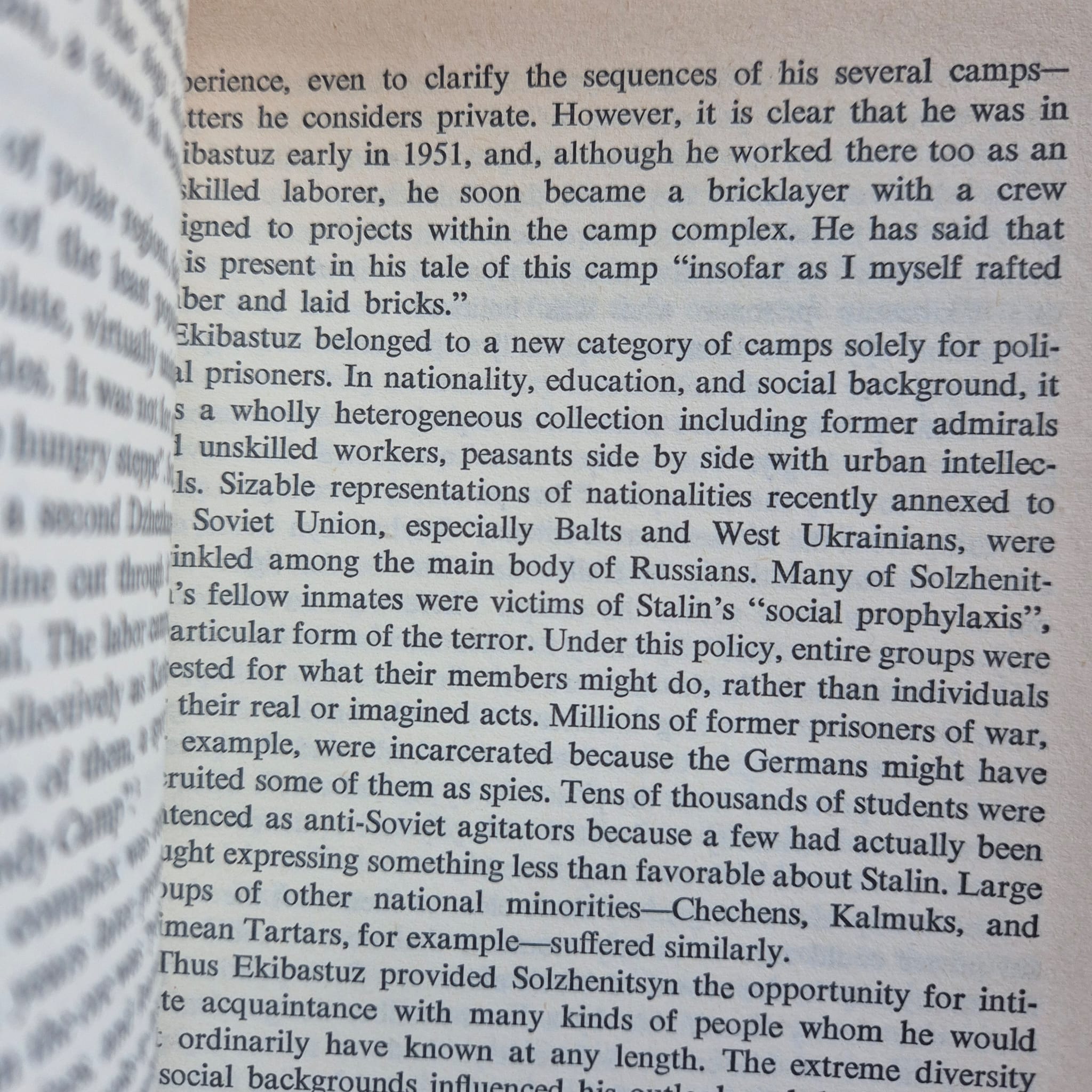 'Solzhenitsyn' by David Burg and George Feifer