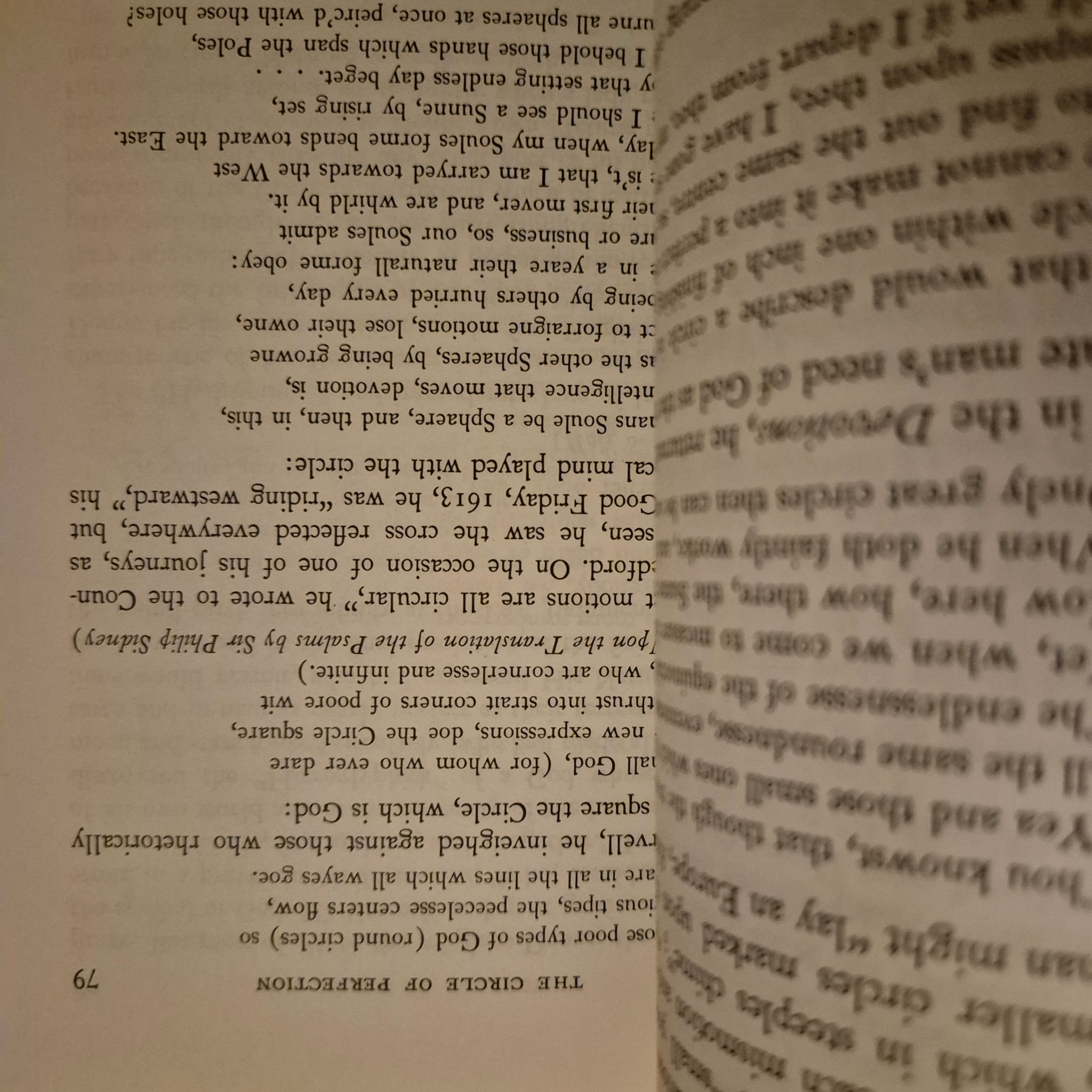 'The Breaking of the Circle: Studies in the Effect of the “New Science” Upon Seventeenth-Century Poetry' by Marjorie Hope Nicolson