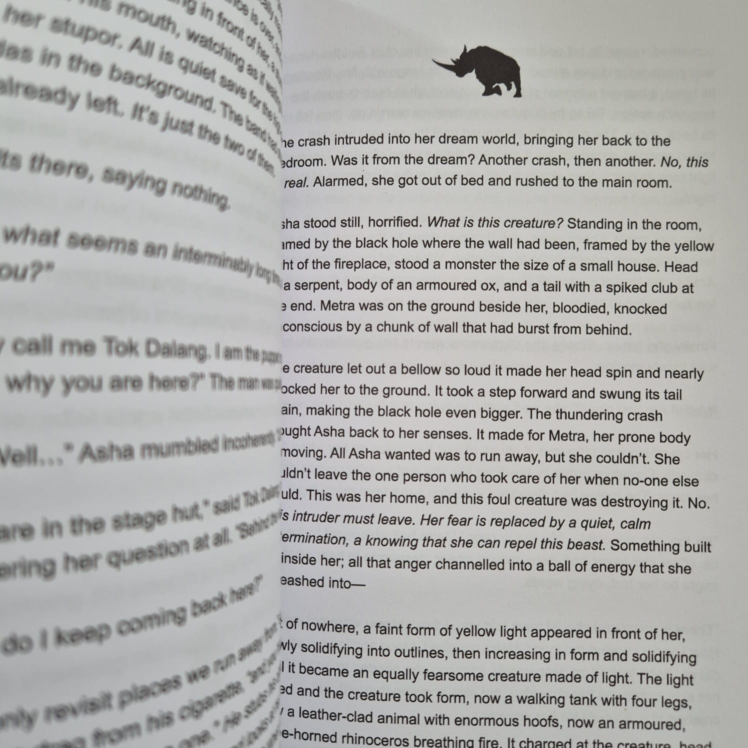 'We Twinkle Like Gold: A Thousand Threads, Stories of Us: Volume One' by Various Contributors