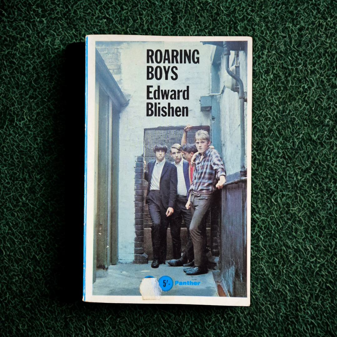 'Roaring Boys' by Edward Blishen